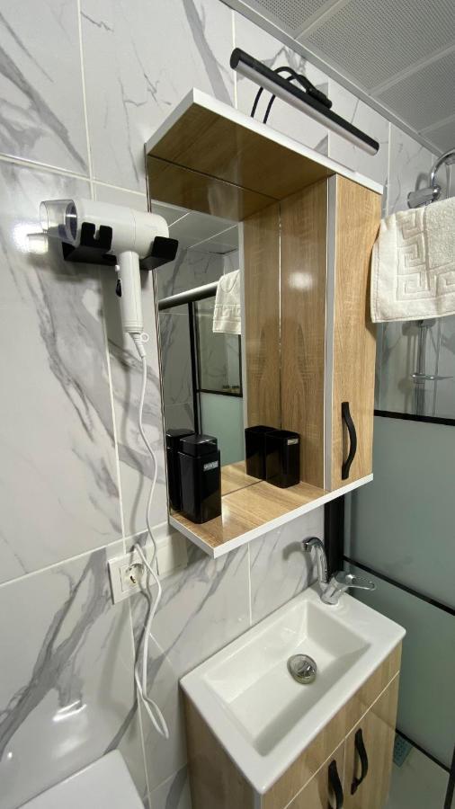 Stone House Apart Hotel Arnavutkoy Екстер'єр фото